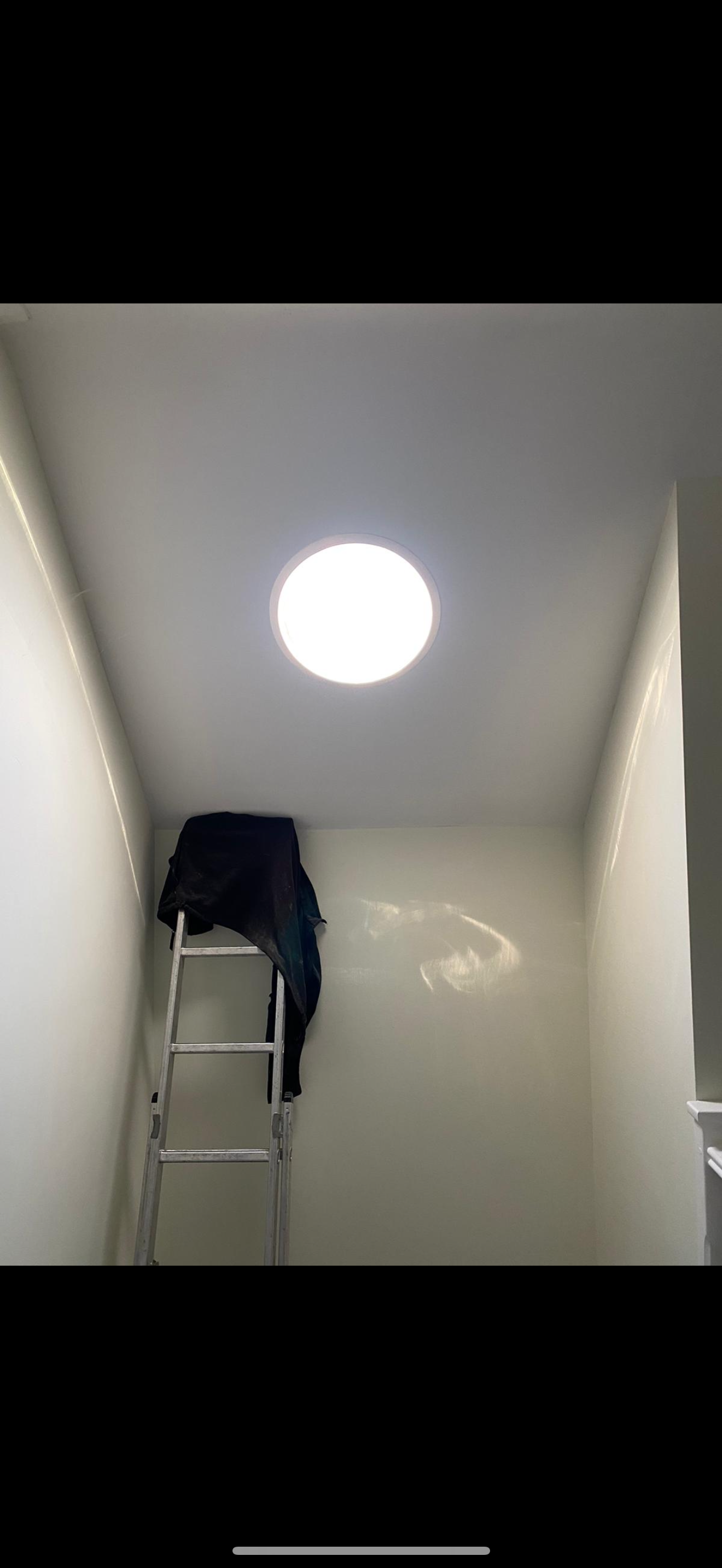 Photo showing a completed Sun tunnel installation