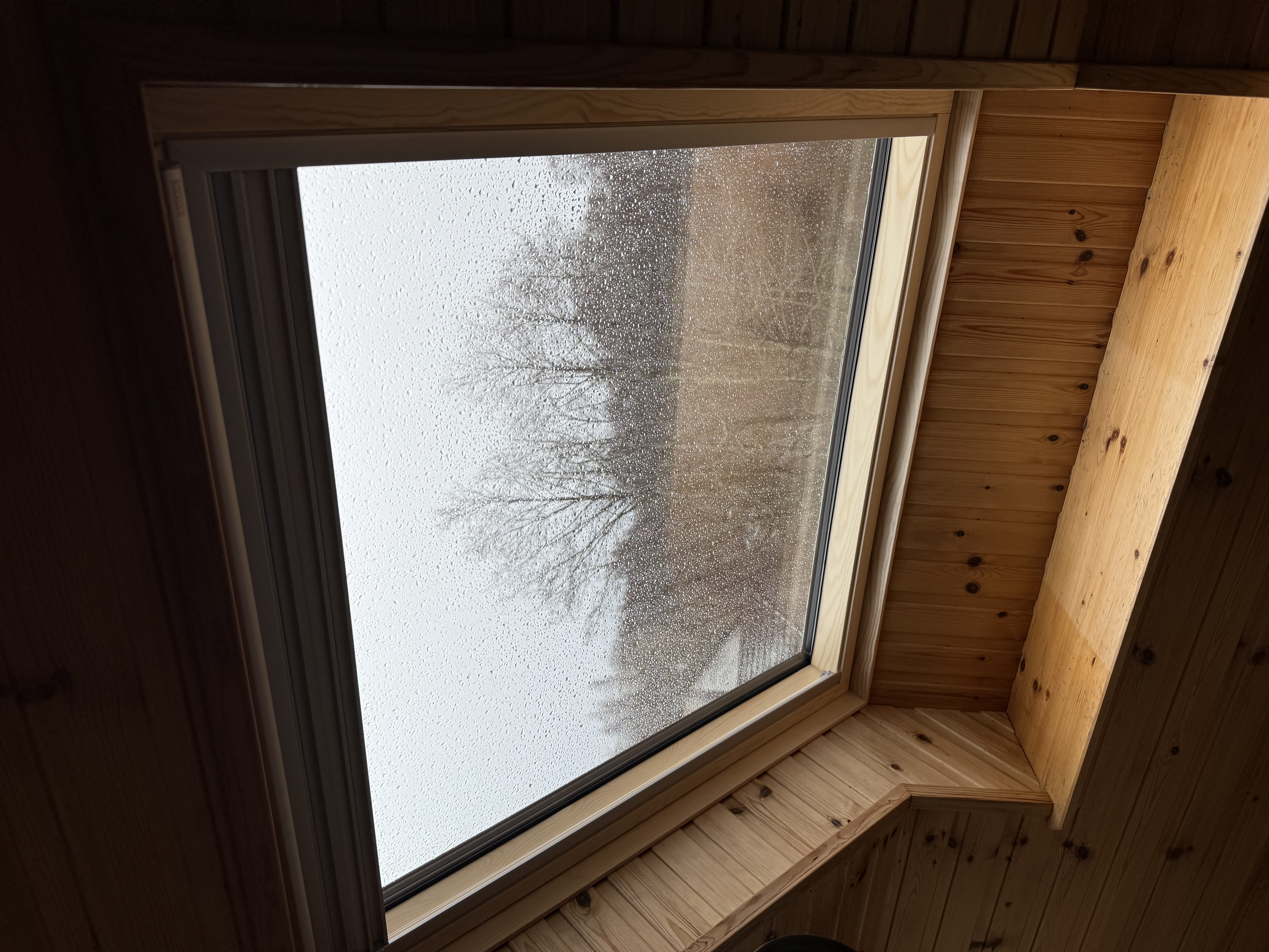 Example VELUX glass replacement work by Skylight Fitters