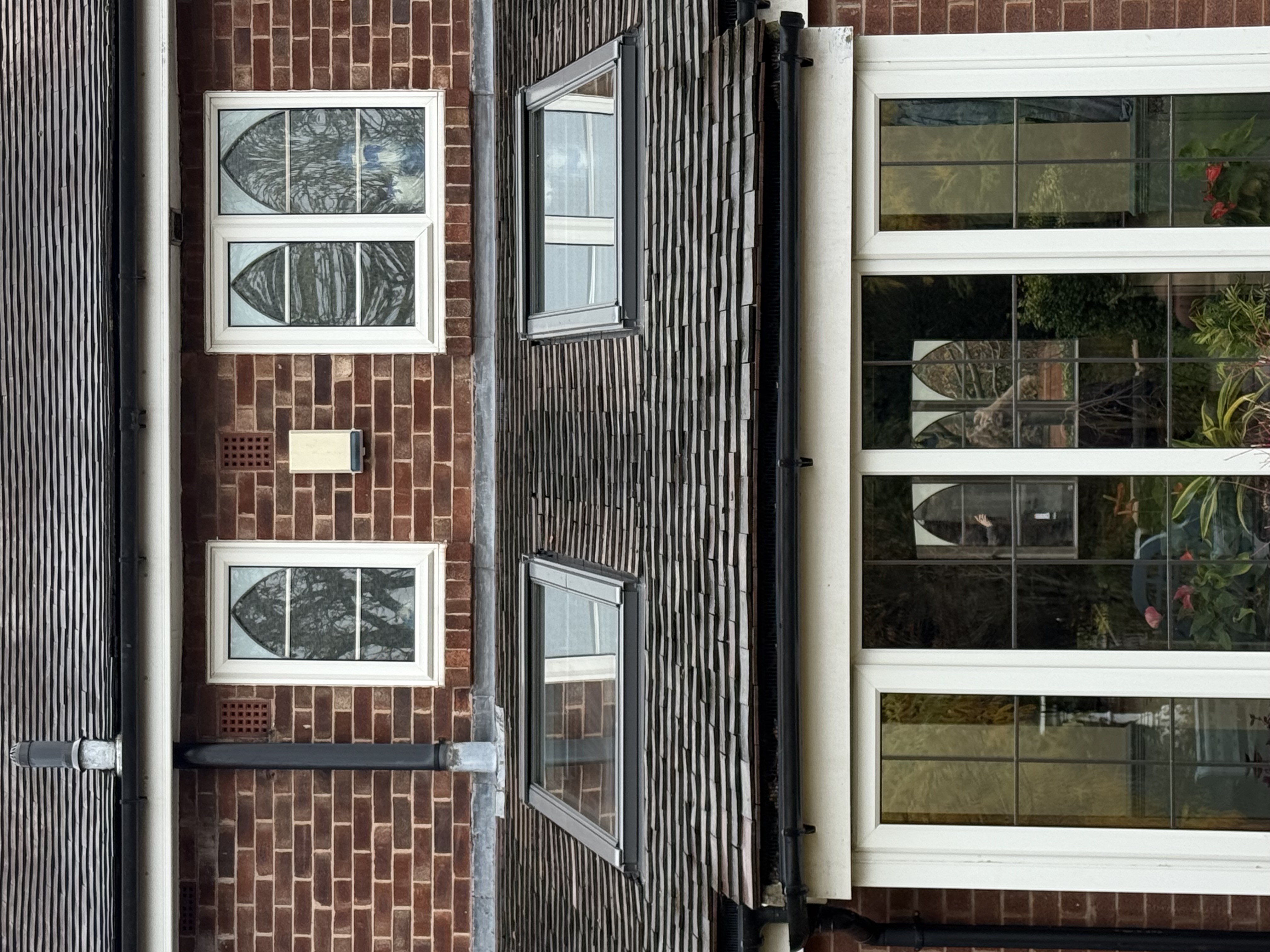 Photo showing a completed VELUX glass replacement