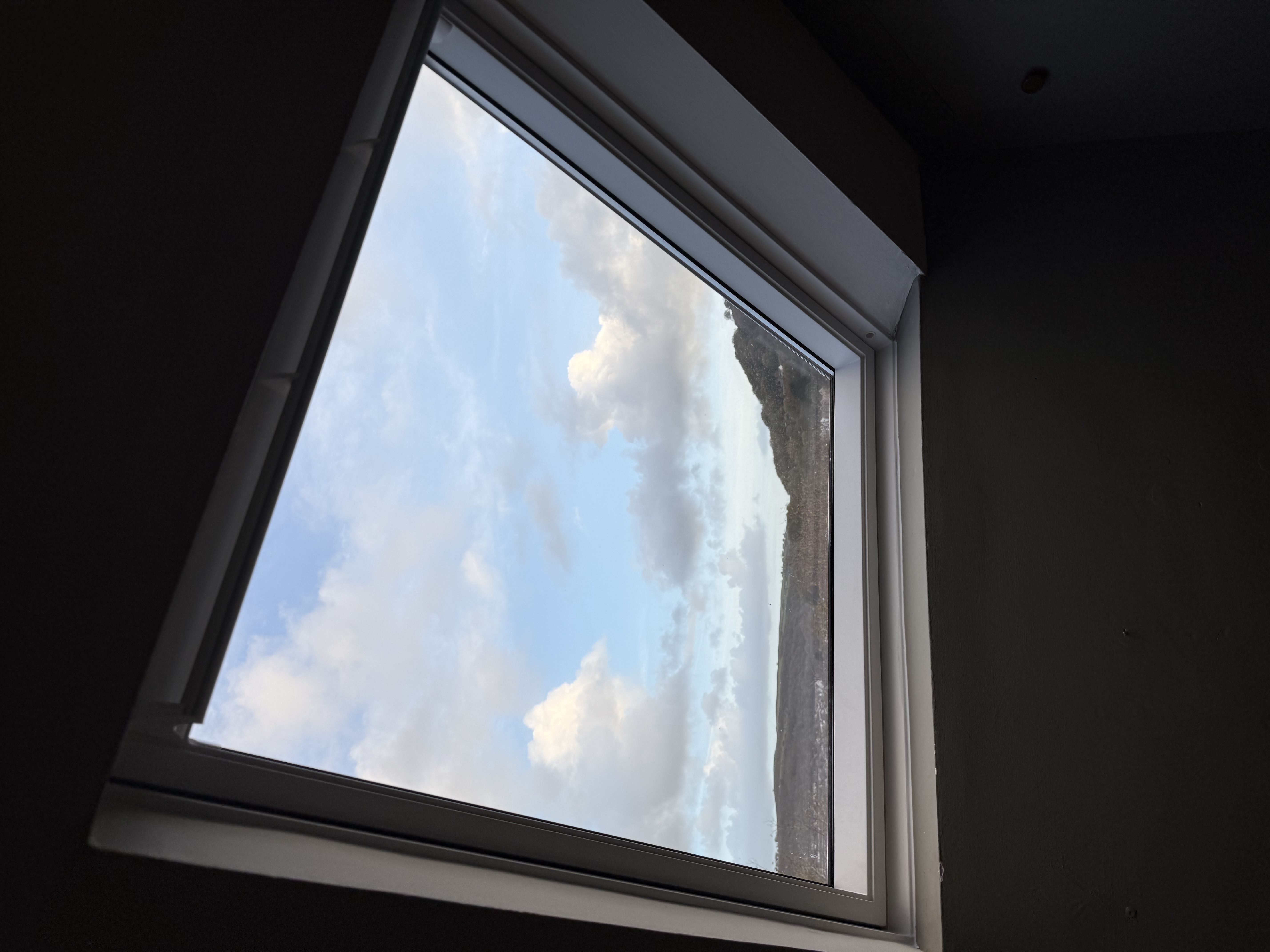 Installation example of a VELUX replacement