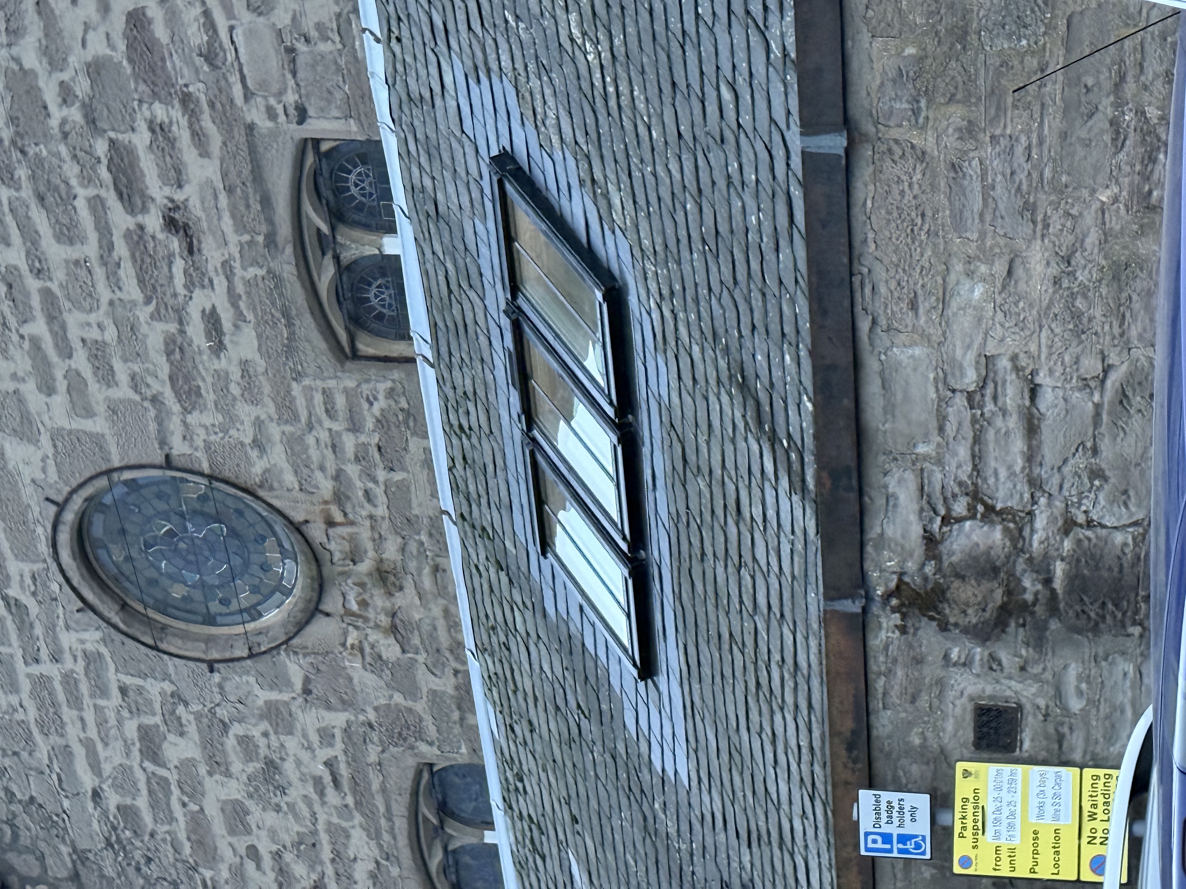 Installation example of a VELUX replacement