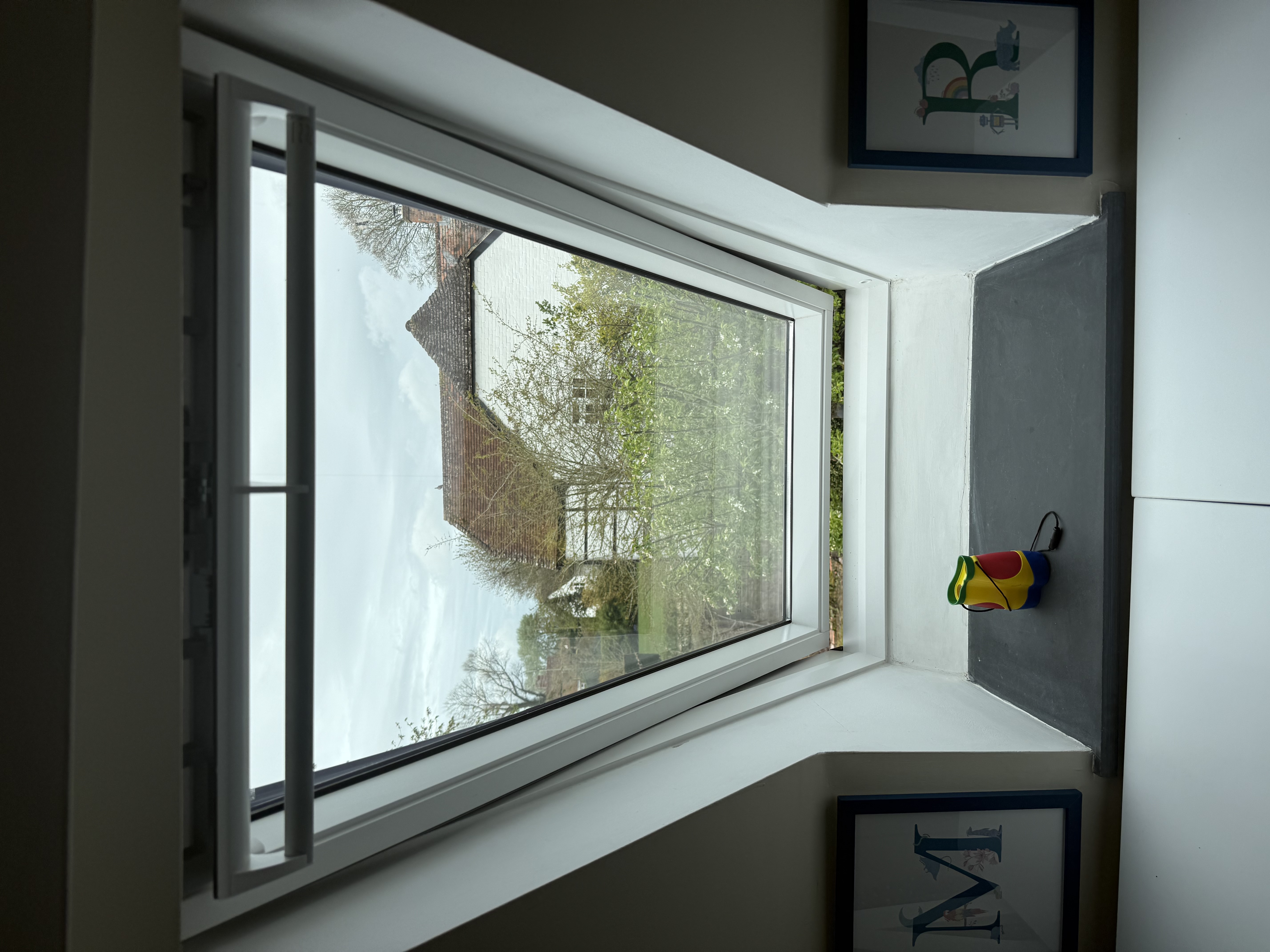 Genuine example of a VELUX replacement completed by Skylight Fitters