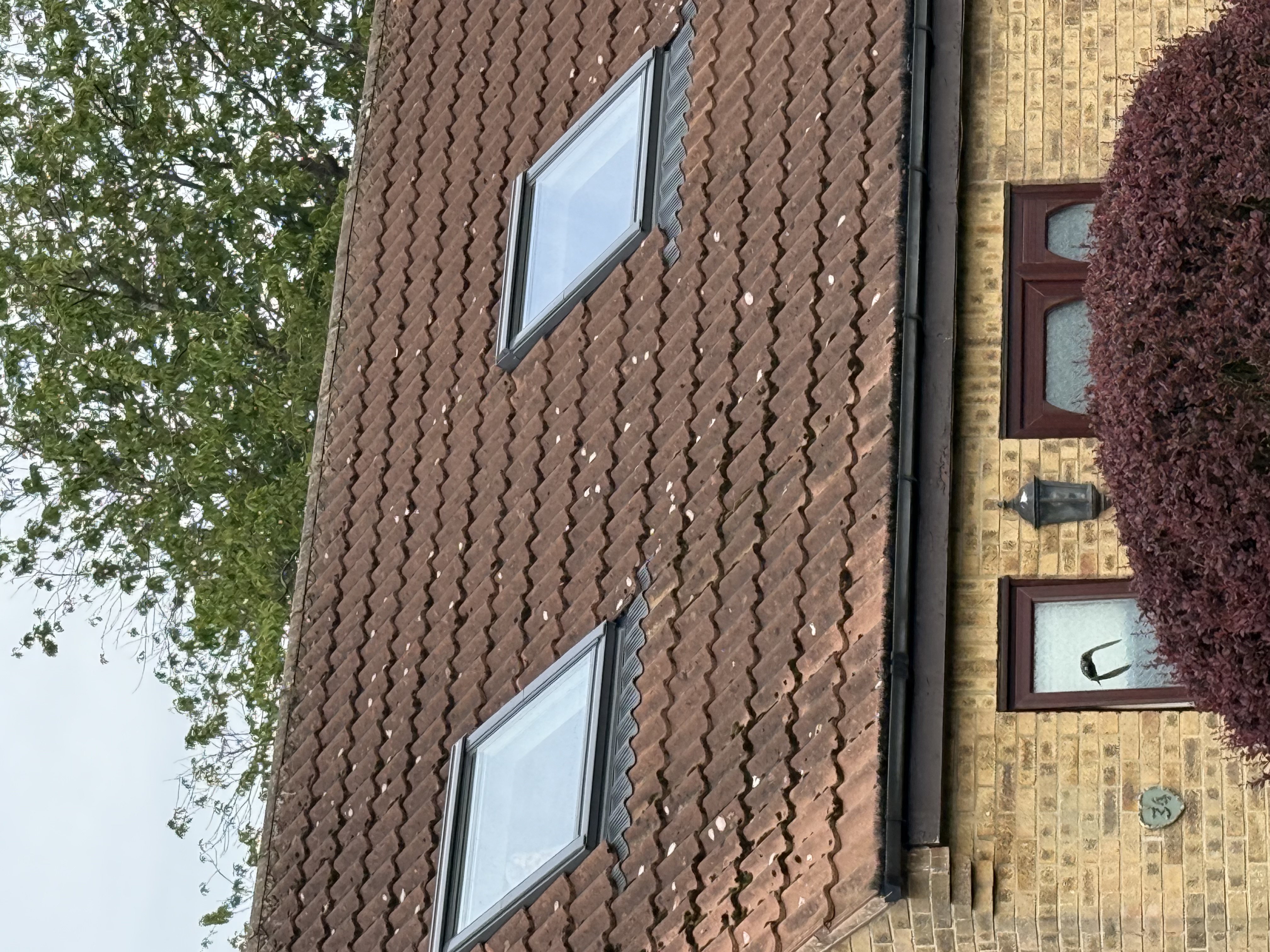 Installation example of a VELUX replacement