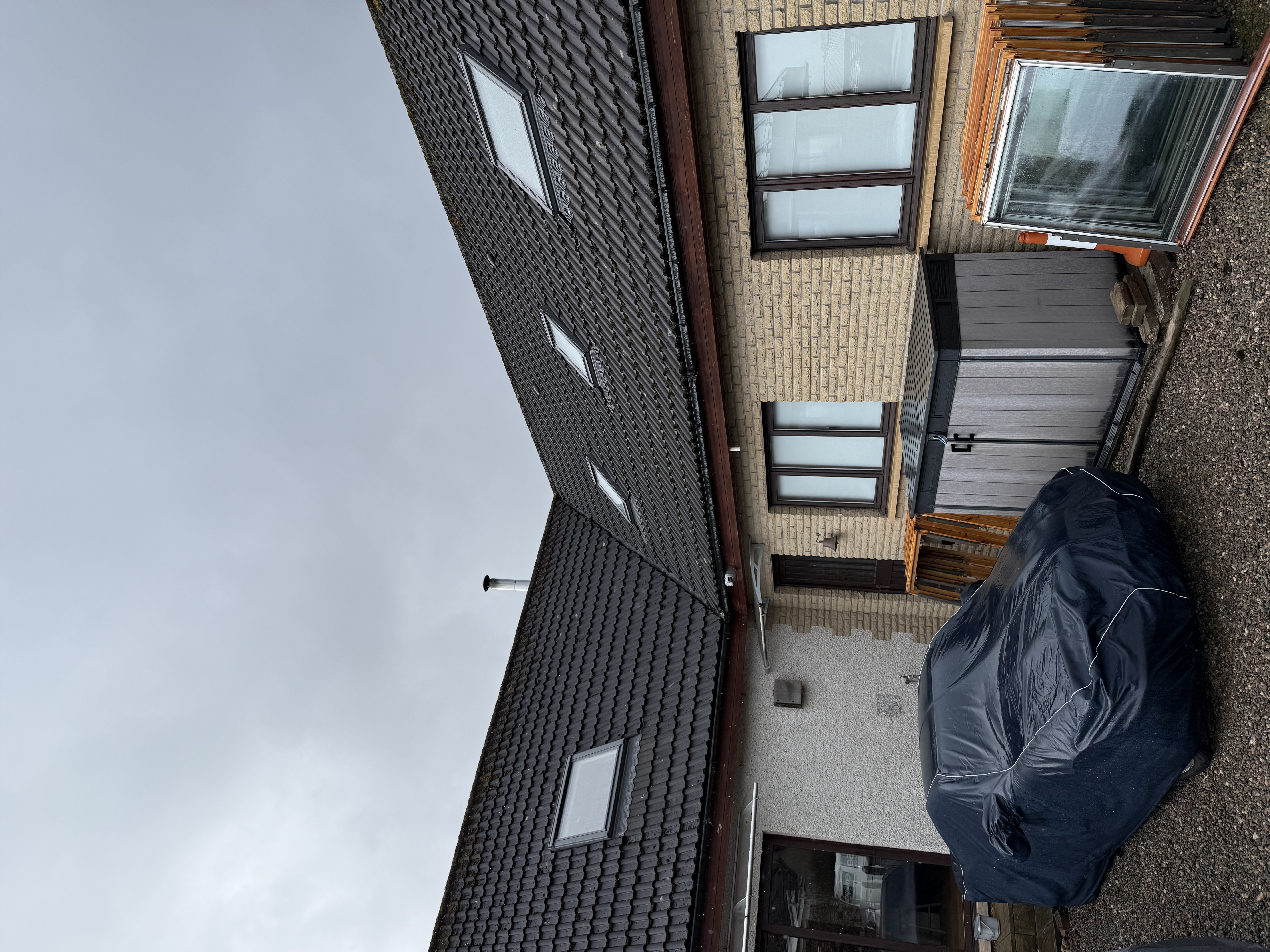 Installation example of a VELUX replacement