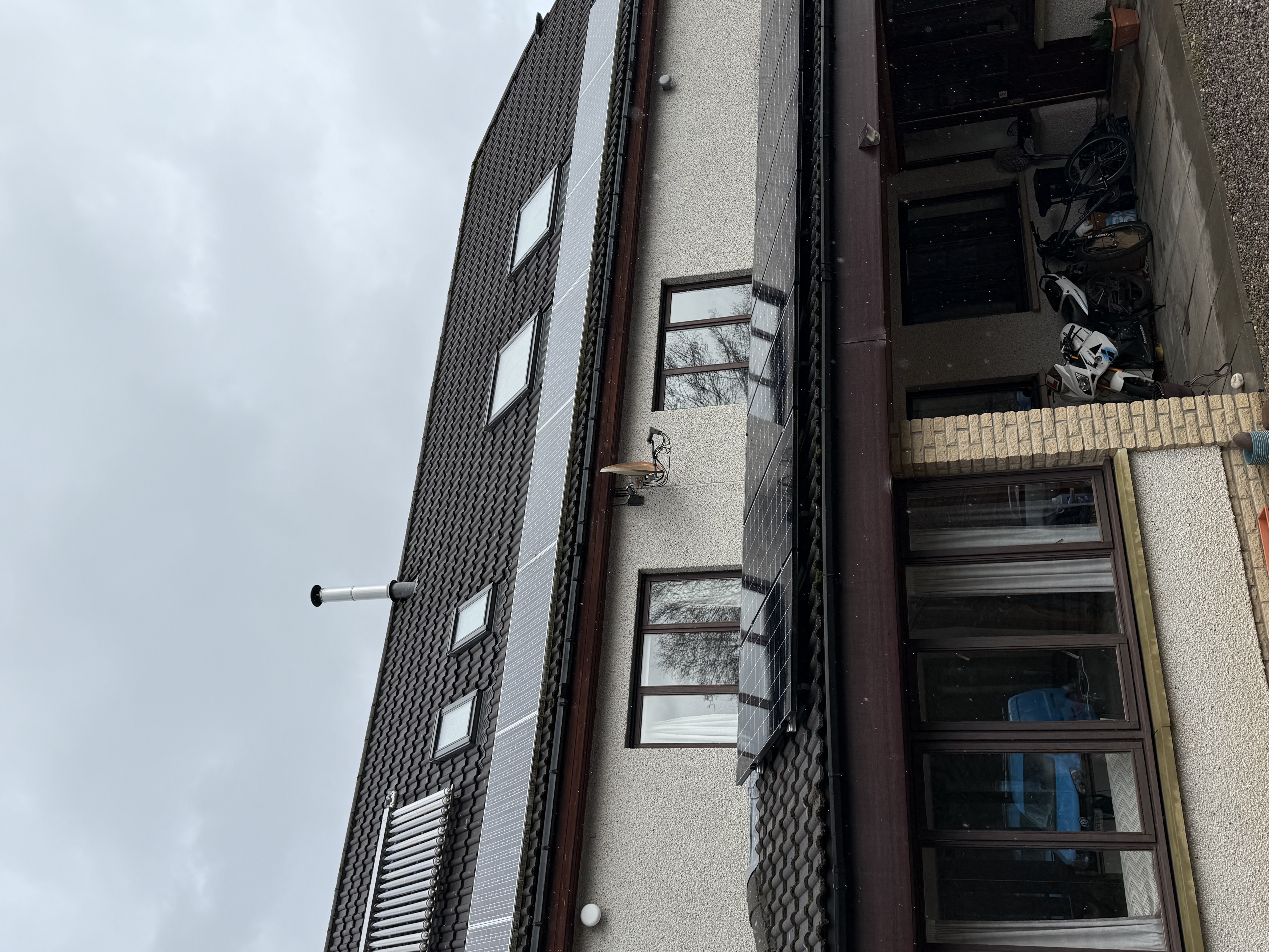 Photo showing a completed VELUX replacement