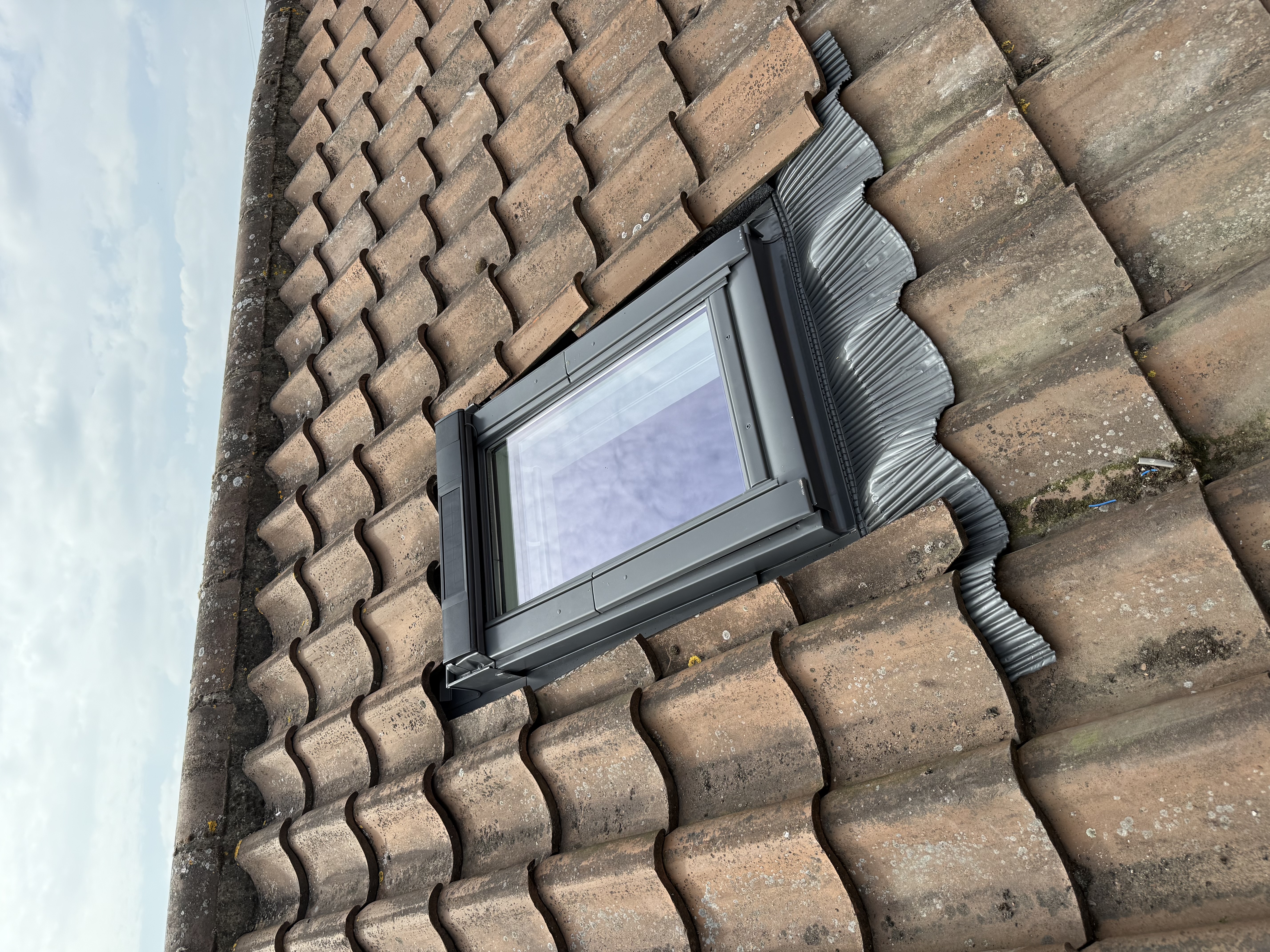Photo showing a completed VELUX replacement