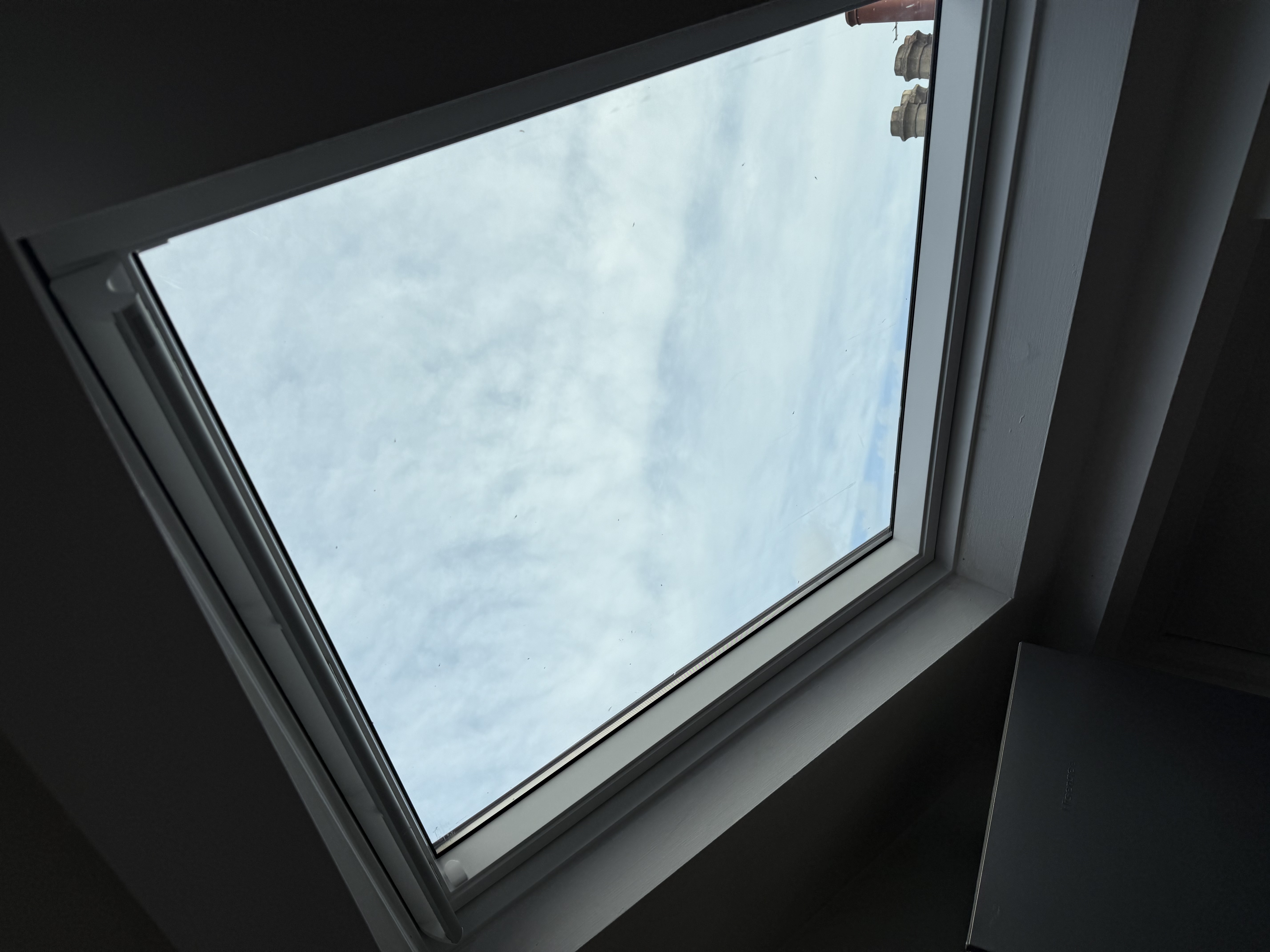 Photo showing a completed VELUX replacement