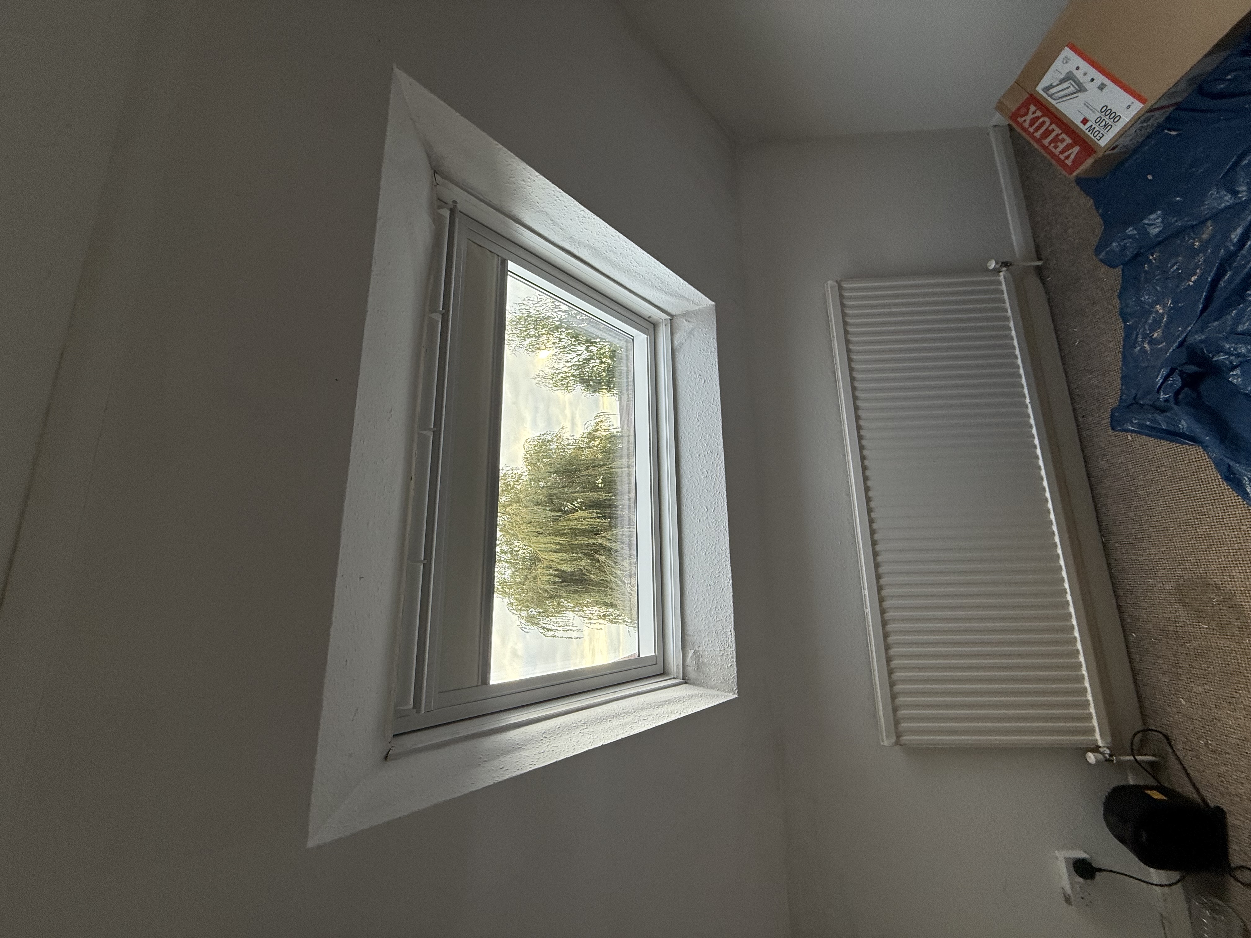Photo showing a completed VELUX replacement