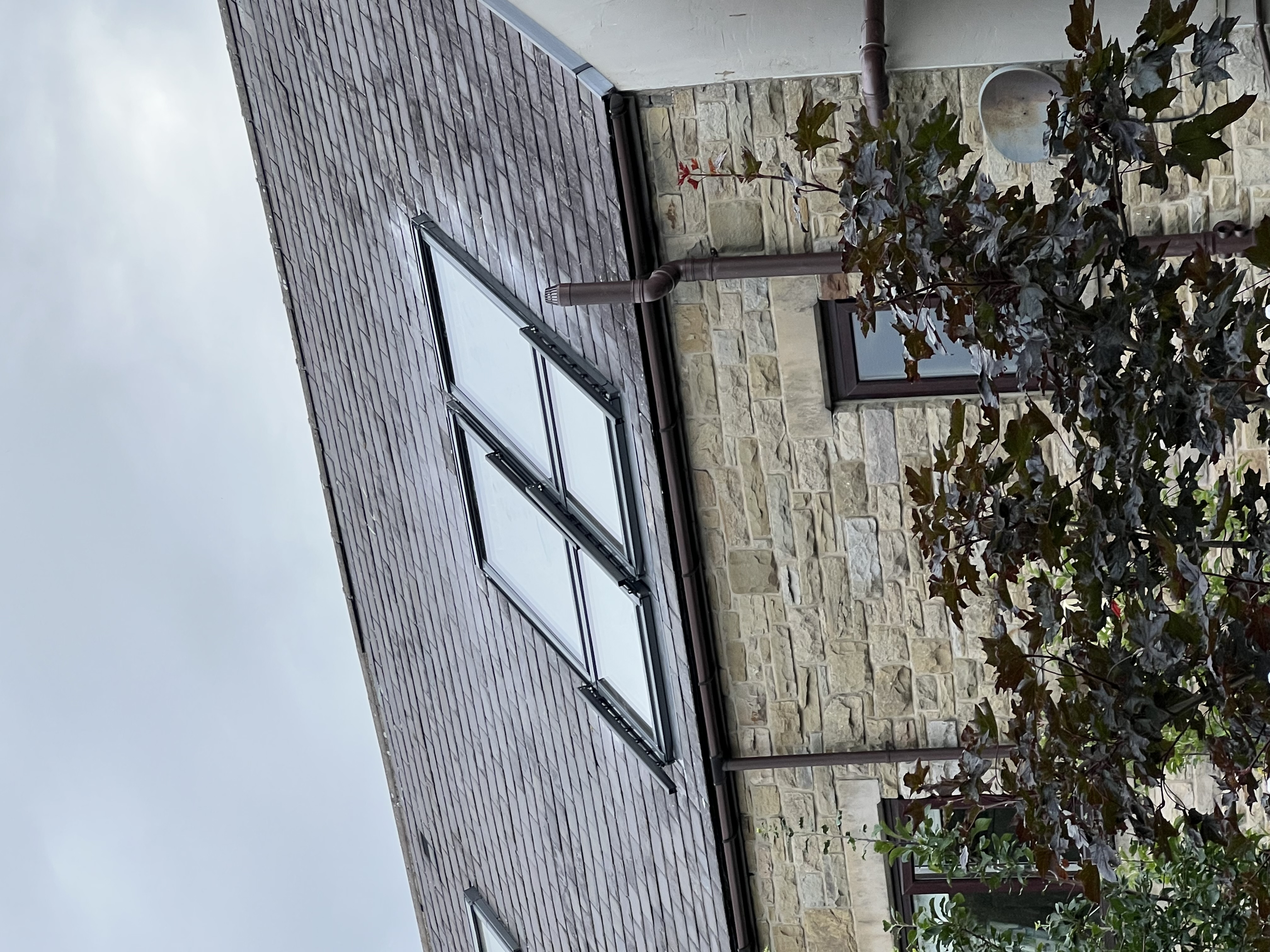 Photo showing a completed VELUX replacement