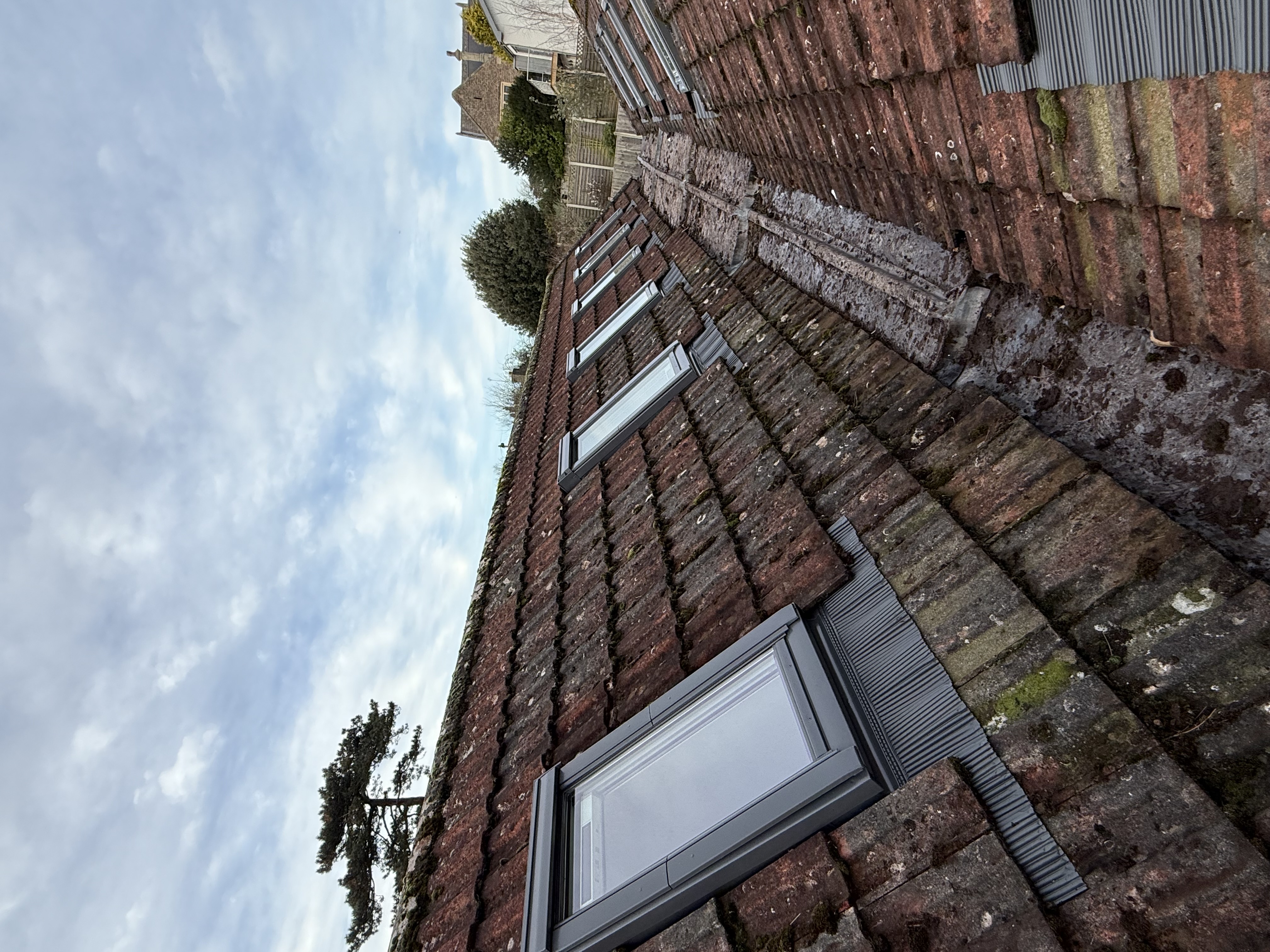 Genuine example of a VELUX replacement completed by Skylight Fitters