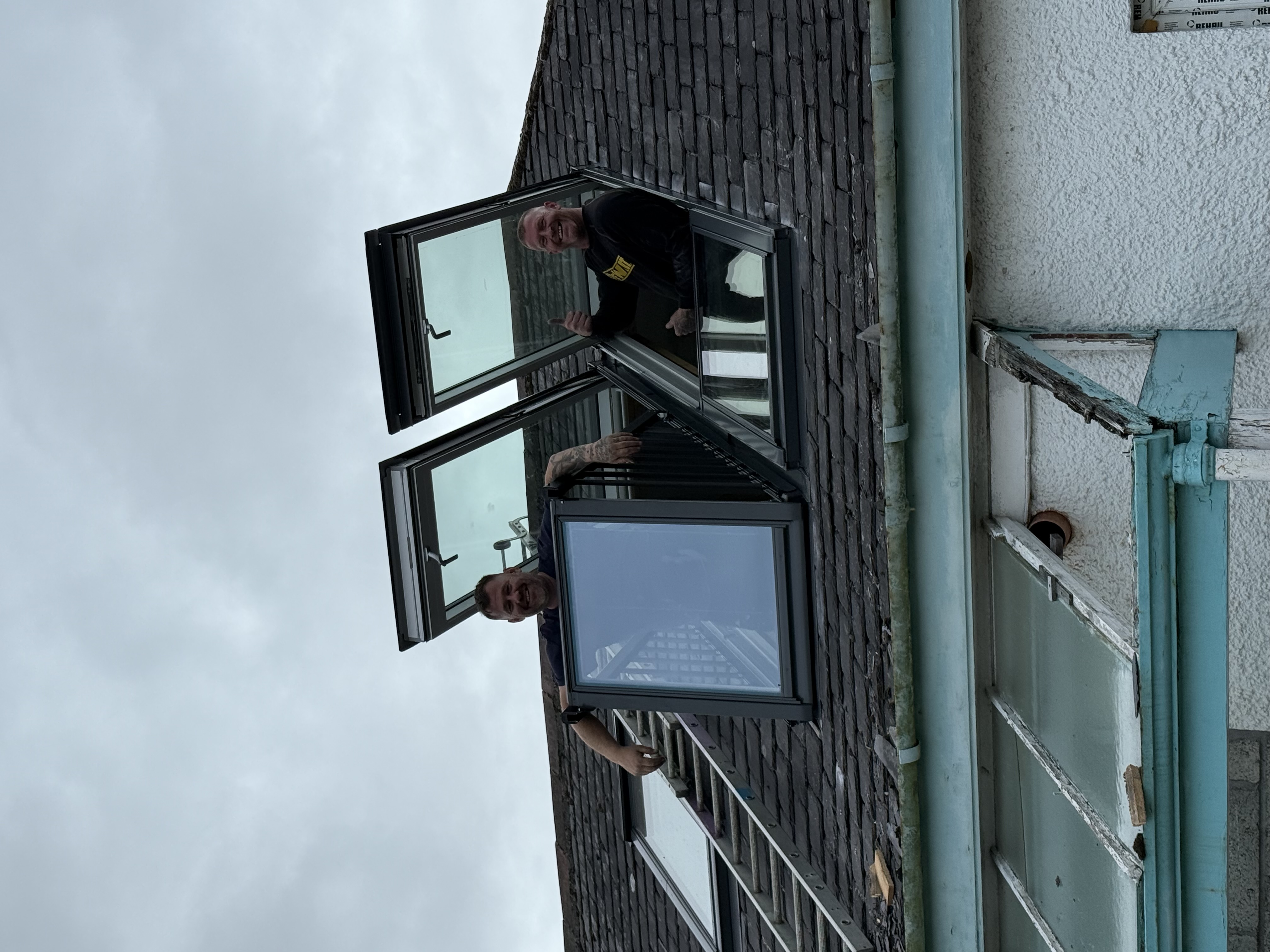 Genuine example of a VELUX replacement completed by Skylight Fitters