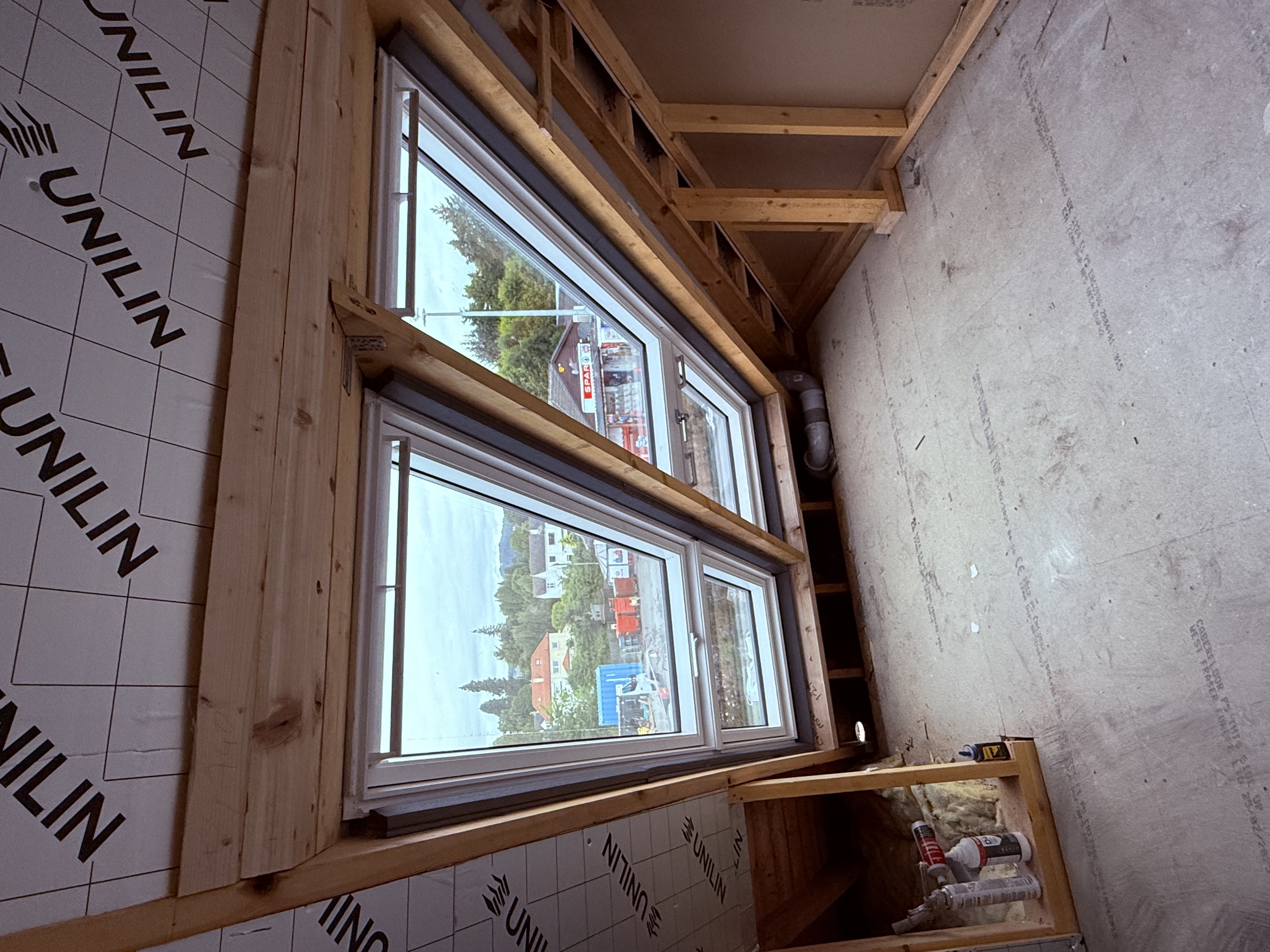 Genuine example of a VELUX replacement completed by Skylight Fitters