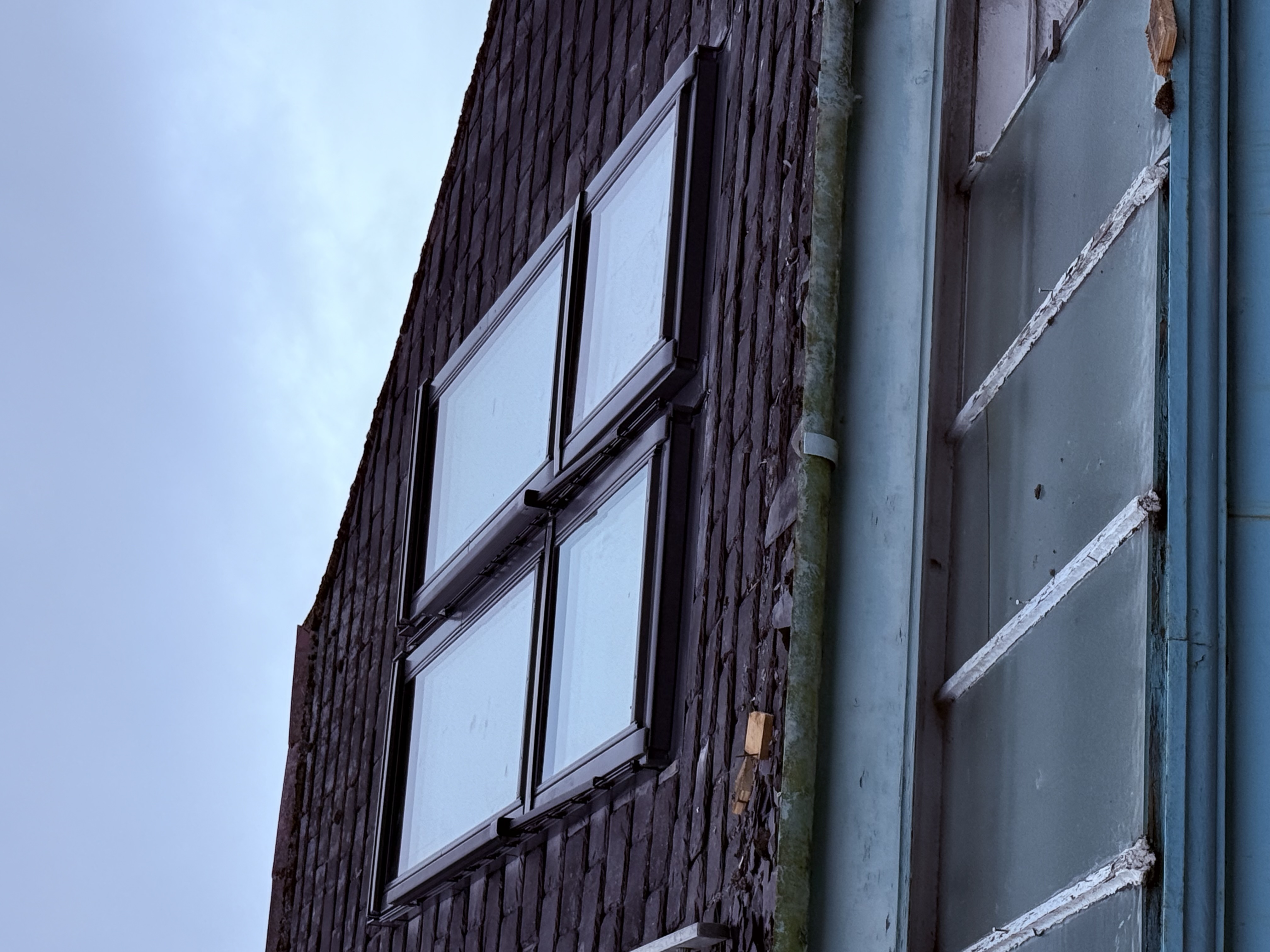 Genuine example of a VELUX replacement completed by Skylight Fitters