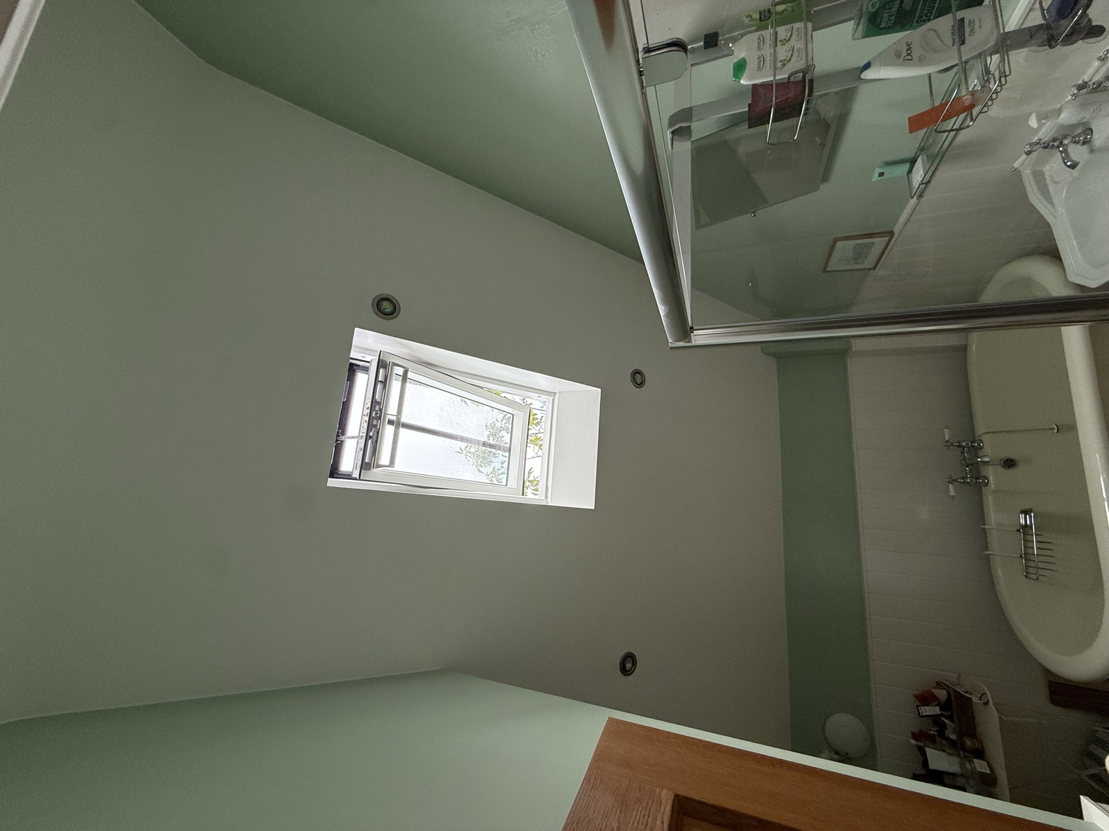 Solar-powered VELUX replacement roof window