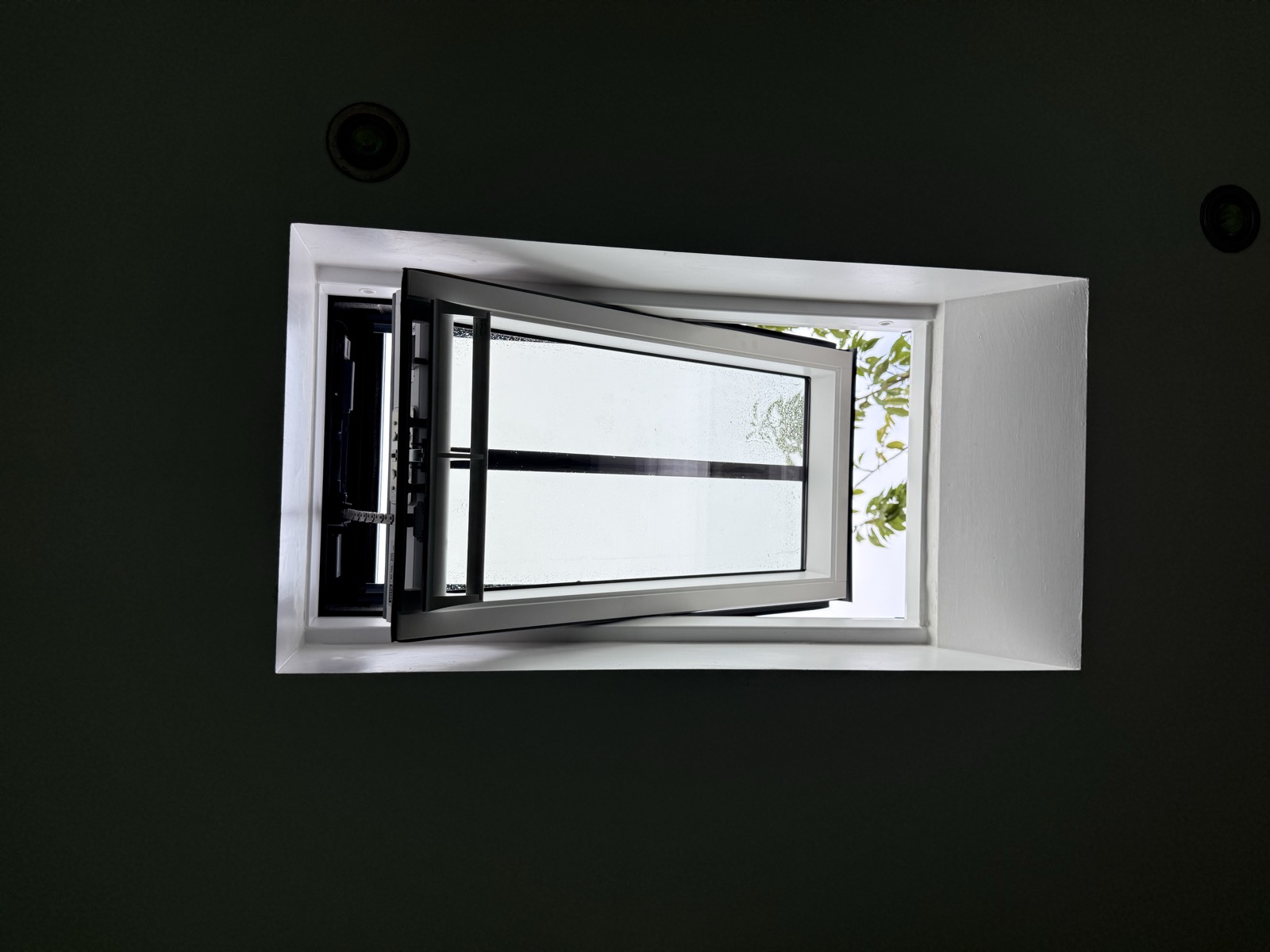 VELUX GGL CK04 conservation window installation